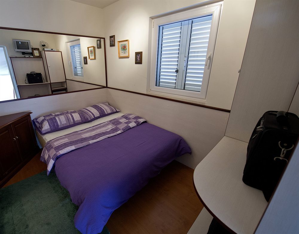 Kate's Place Apartment *